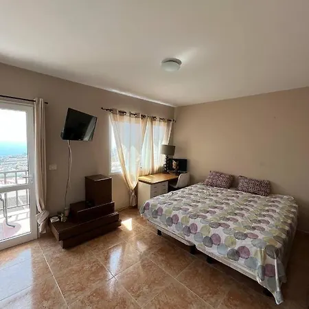 Apartamento En El Roque Del Conde Costa Adeje (Tenerife)
